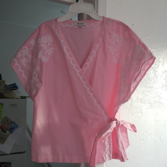 Pink Wrap Blouse with White Embroidery - Picture 4 of 7